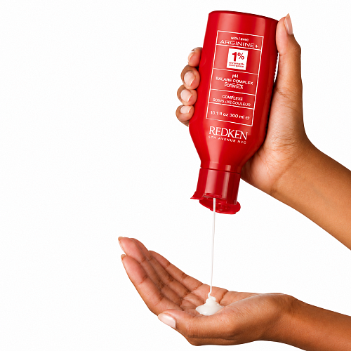 Шампунь для гладкости и дисциплины волос - Redken Frizz Dismiss Shampoo